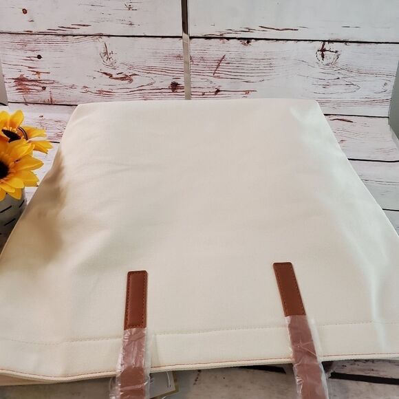 Michael Kors Tote Bag - Picture 5 of 5